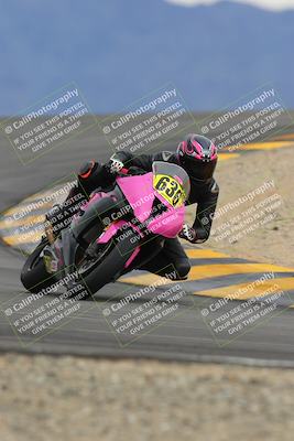 media/Jan-14-2023-SoCal Trackdays (Sat) [[497694156f]]/Turn 12 (120pm)/